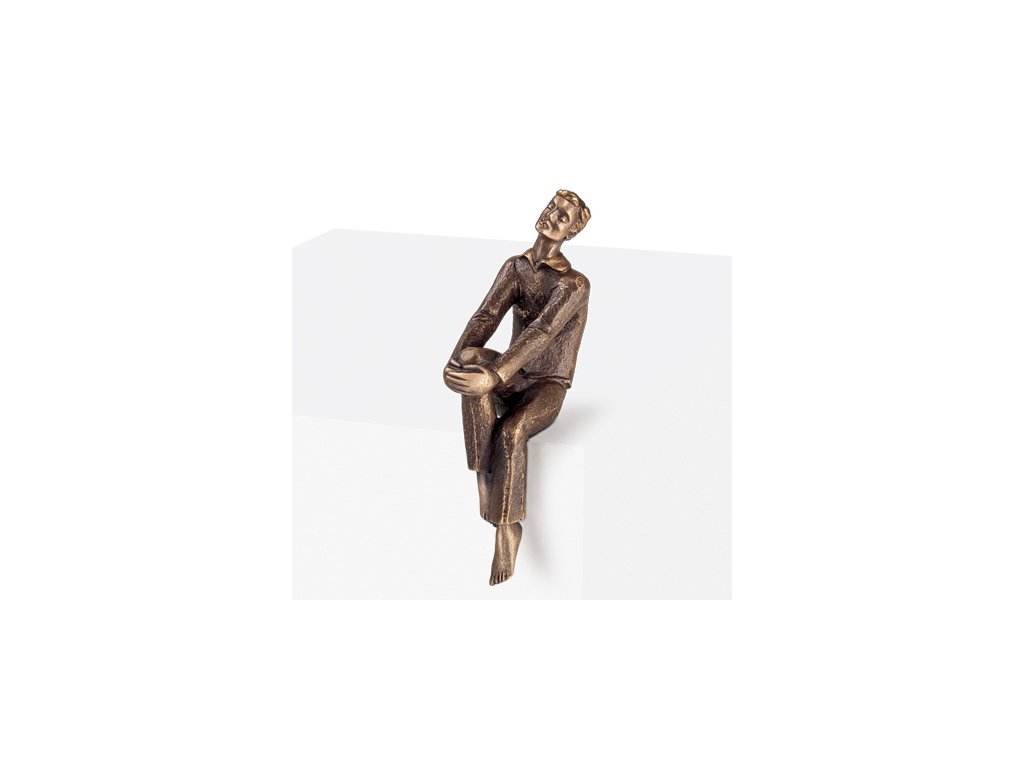 Bronzová sediacka postava na náhrobok, 13×4×7 cm