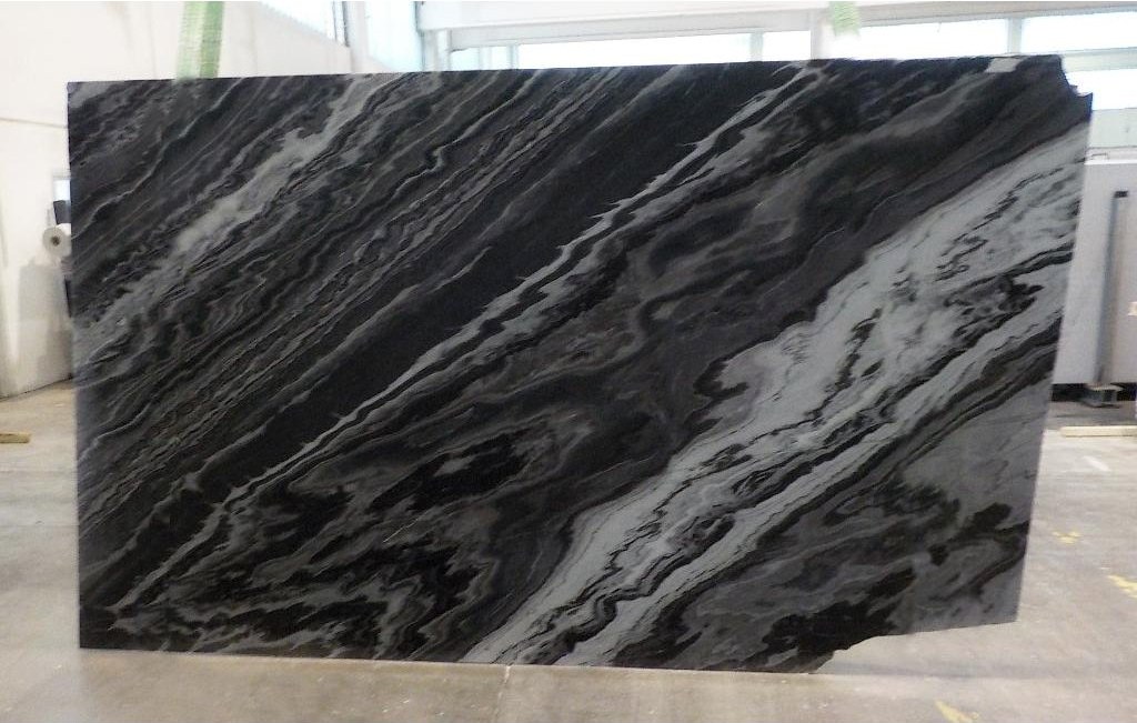 MERCURY BLACK