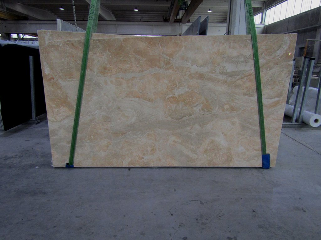 BRECCIA ONICIATA