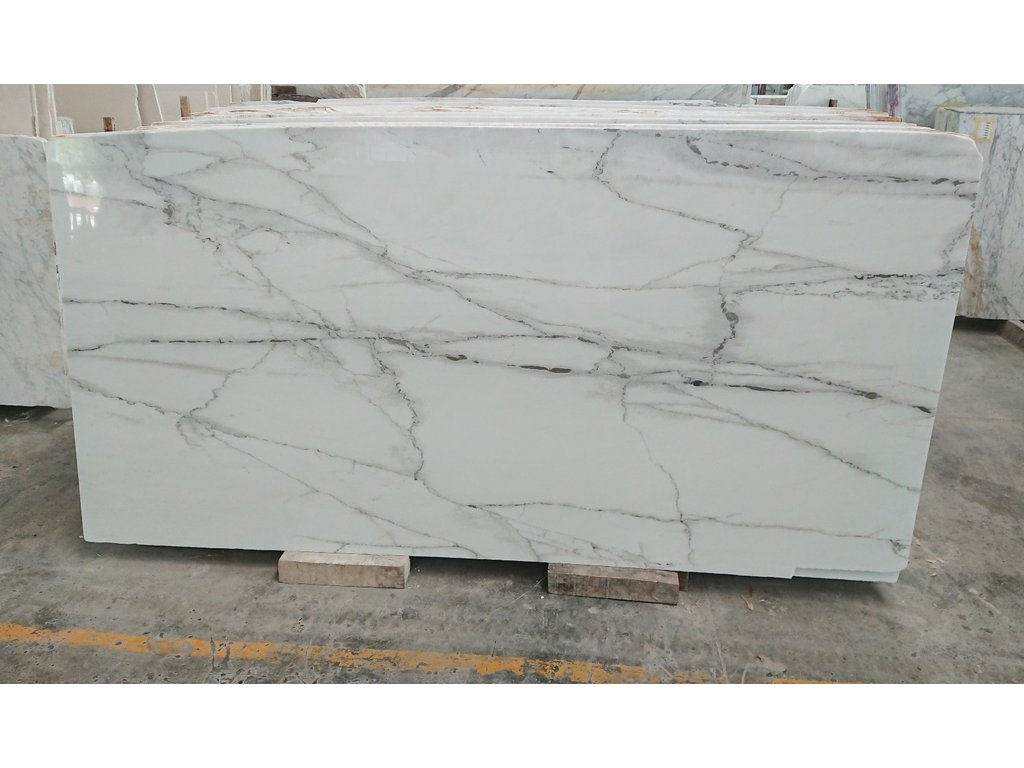 CALACATTA LINCOLN