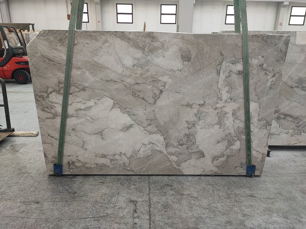 CAMOUFLAGE CREAM