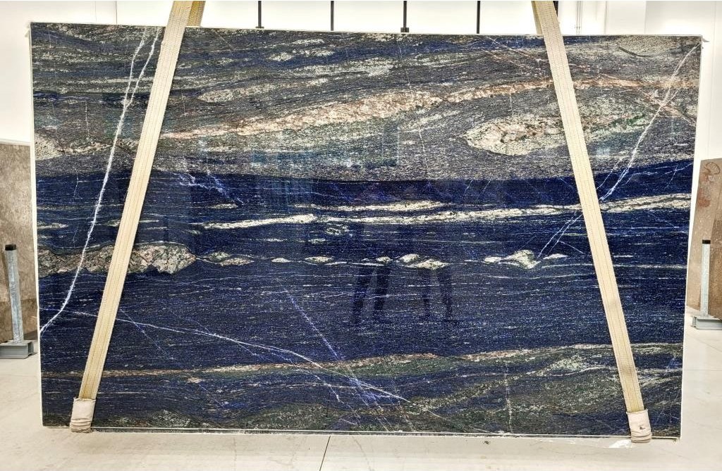 BLUE SODALITE