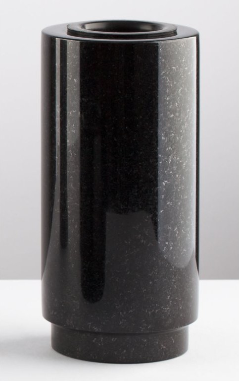 Granitvase V36-11/25