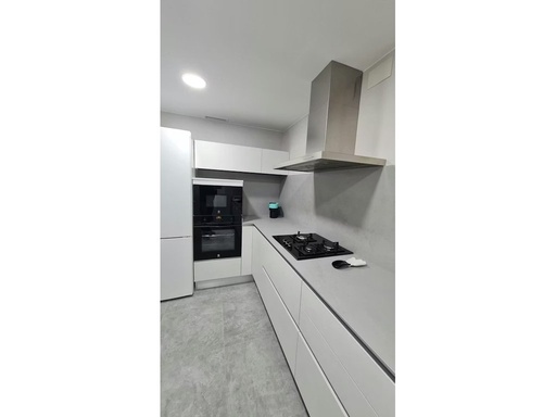 [5836] Dekton Kovik (0,8 cm materiál)