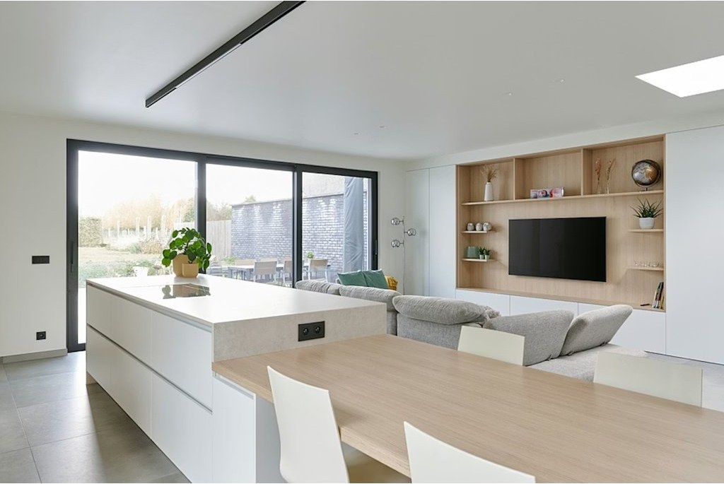 Dekton Lunar